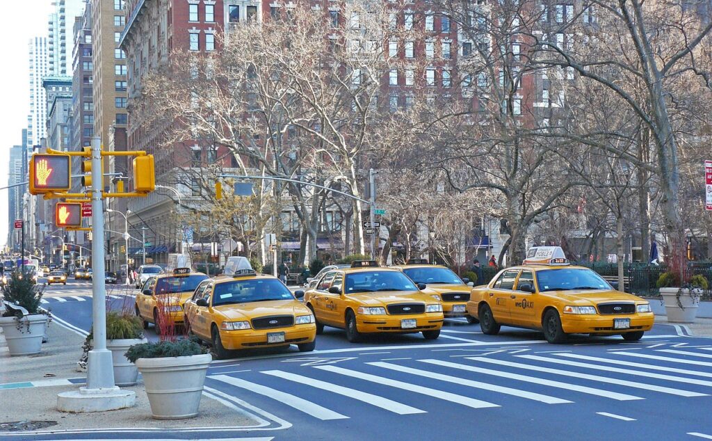 new york airport taxi service