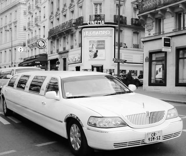 Limo Brooklyn NY: A Guide to High-End Transportation in Brooklyn 4