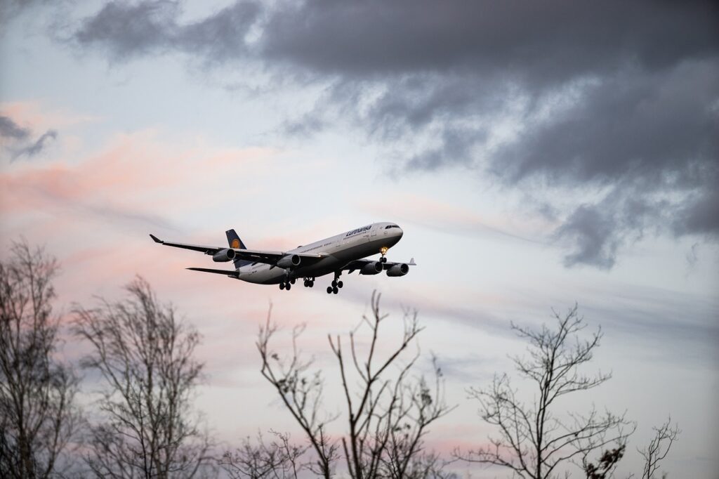 Jet Black Service airport shuttle to jfk in Comfort and Style 10