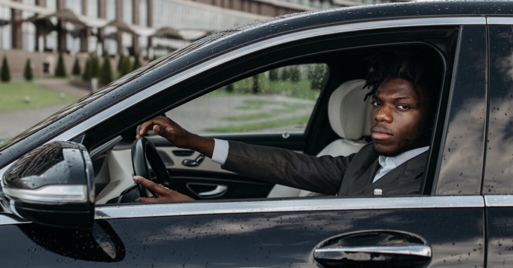 The Black Limo Driver Experience: Service, Luxury, and Professionalism at its Peak 7