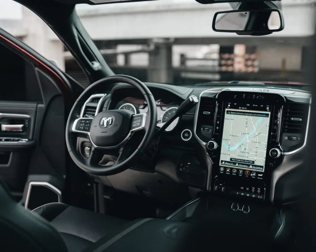 Maximizing Your Auto Service Experience in New York, New York with JetBlack Transportations