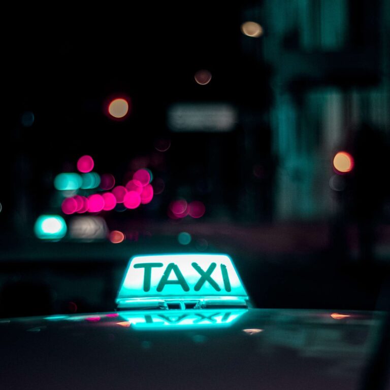 Q. What types of vehicles do you offer for car service to Philadelphia airport?