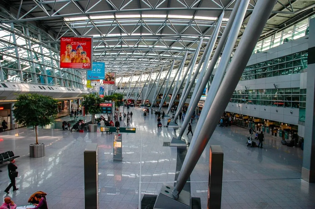 Everything You Need to Know About the Best Parking for LaGuardia Airport 1 October 25, 2026 Q. What is GLA Bali?