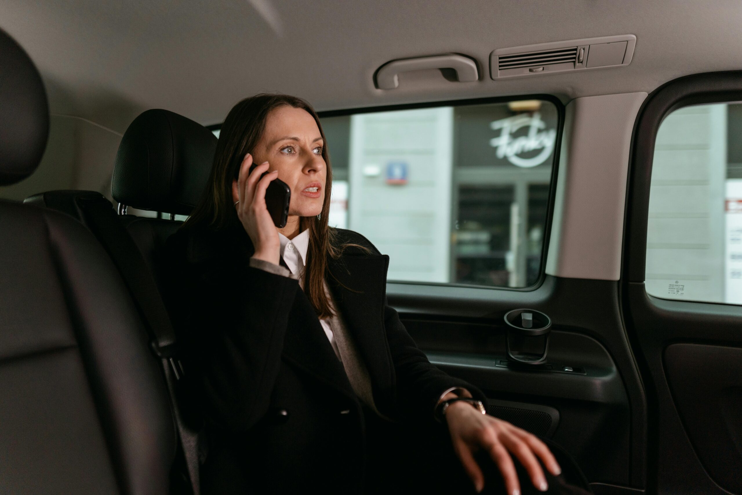 Ewr Airport Newark Black Car Service Sedan At Terminal Pickup Zone