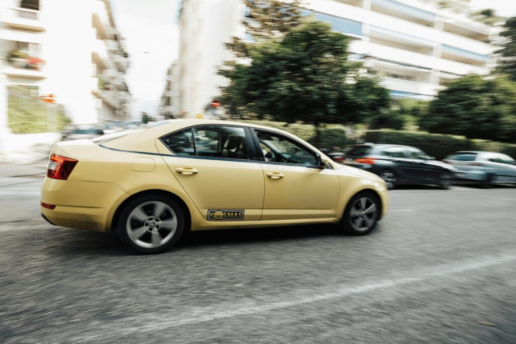 How Much Is a Flat Rate Taxi to JFK in 2026: The Real Numbers, All the Hidden Fees, and Why So Many People Now Skip the Yellow Cab Line FAQ Ethan Navarro September 22, 2026