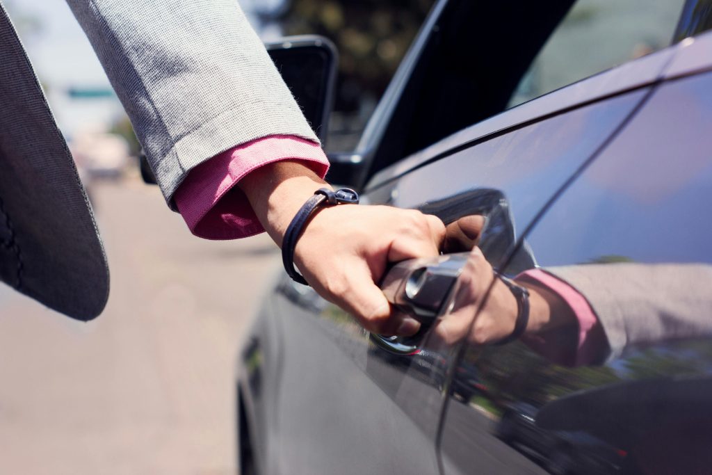 How to book NYC private car service with JetBlack at JFK airport 2026