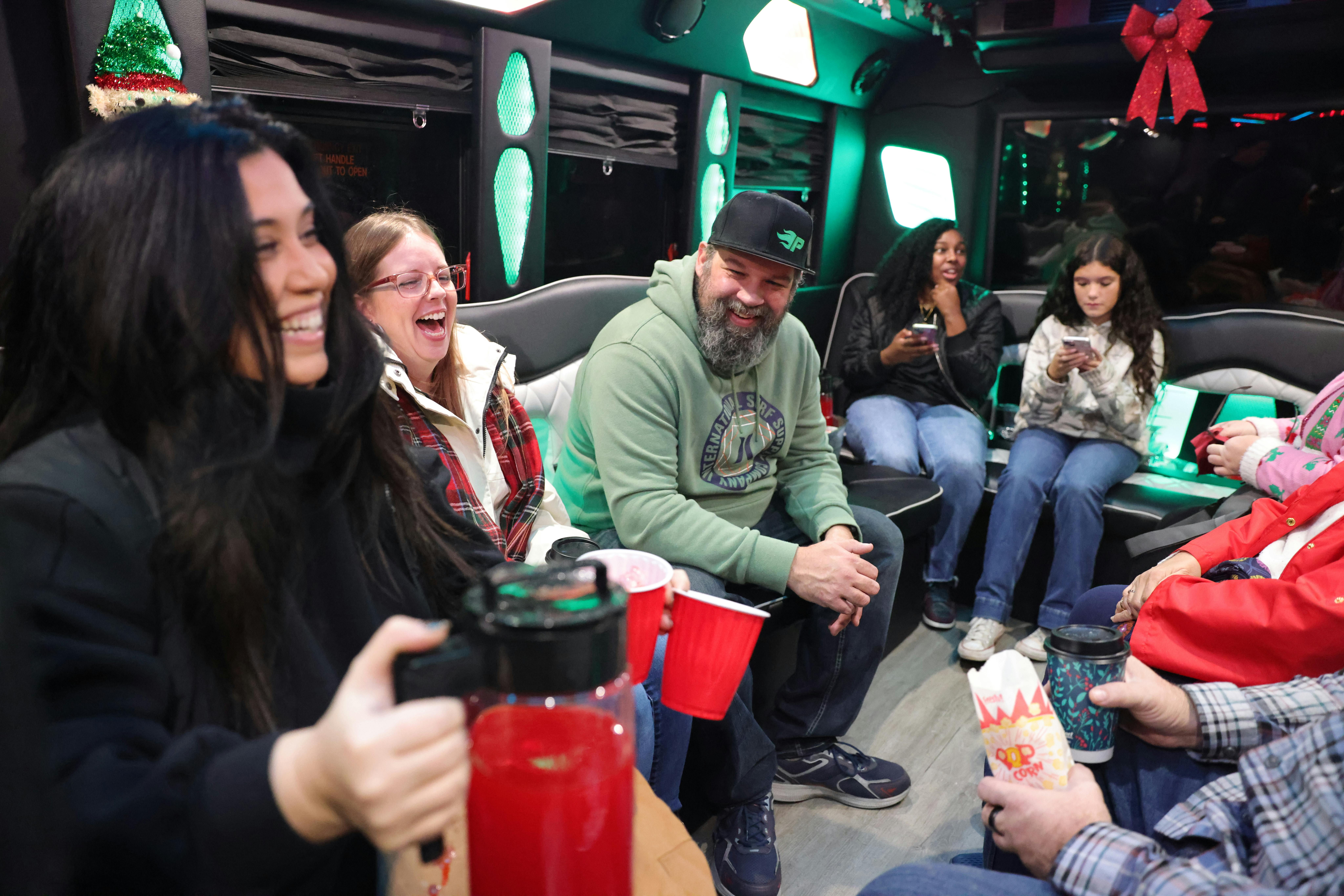 new york shuttle from airport to hotel