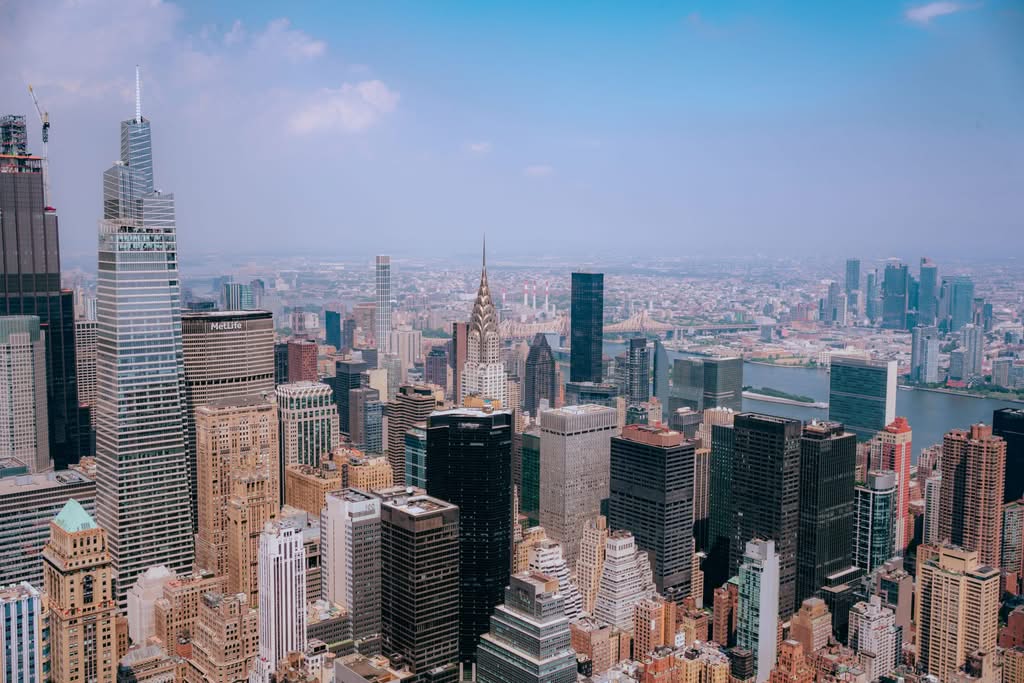 How to Get From LGA Airport to Manhattan: 6 Honest 2026 Options 2 September 22, 2026 How to Get From LGA Airport to Manhattan: 6 Honest 2026 Options Manhattan Ethan Navarro September 22, 2026