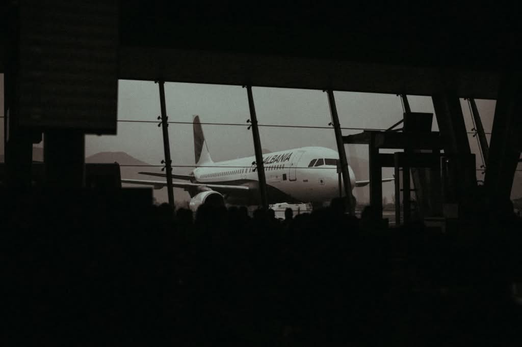 how much is a taxi from jfk to newark airport: 5 Honest Facts for 2026 JetBlack Car Service Emily Davis October 5, 2026