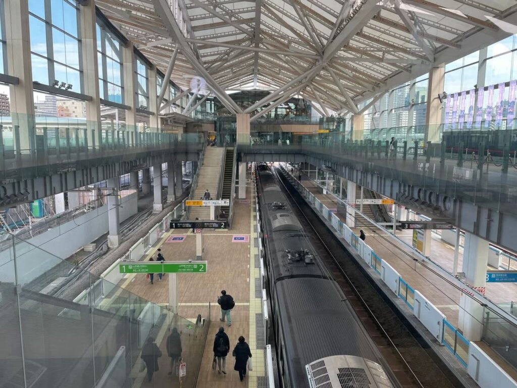 Lga By Train: 7 Honest Facts Business Travelers Need In 2026 Jetblack Ethan Navarro August 28, 2026