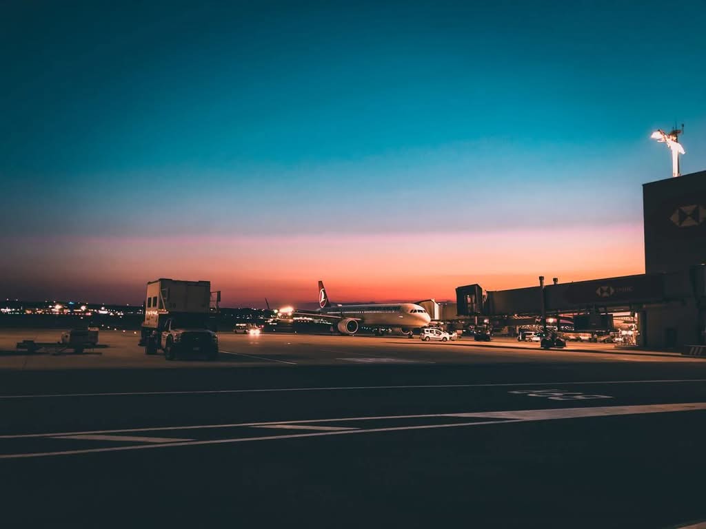 Laguardia Parking Prices: 7 Honest Costs For 2026 Laguardia Parking Prices Ethan Navarro September 17, 2026