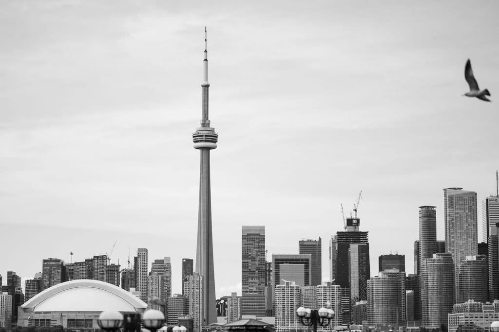 LaGuardia to Toronto Flight Status: 7 Proven Transport Picks 2026 FAQ Ethan Navarro September 22, 2026