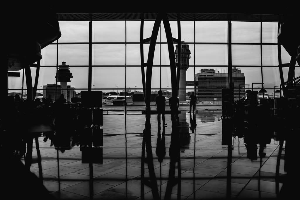 LGA Airport Transfer: 7 Honest Facts First-Timers Need in 2026 1 September 18, 2026 LGA Airport Transfer: 7 Honest Facts First-Timers Need in 2026 LGA pickup tips Ethan Navarro September 18, 2026
