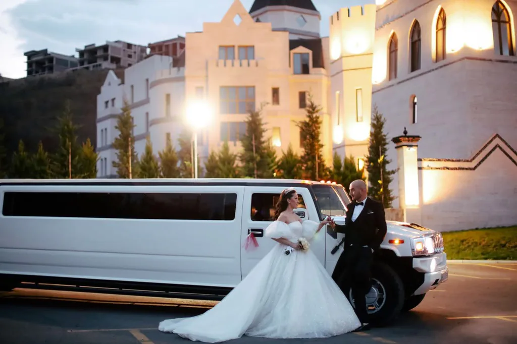 Reliable Wedding Limo Service NYC: The Honest 2026 Season-by-Season Guide Wedding Car Services Sarah Thompson October 31, 2026