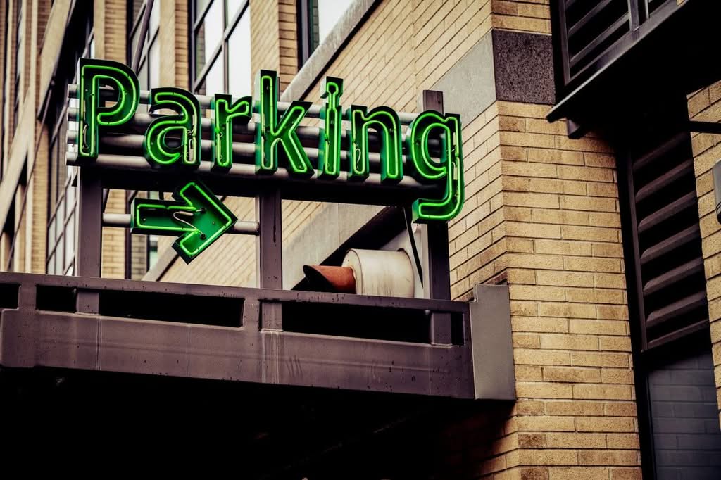 Laguardia Short Term Parking: 7 Honest Facts For 2026 Laguardia Parking Shuttle Ethan Navarro September 17, 2026