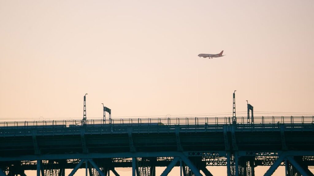 Lga Airport To Nyc: 7 Honest Facts And Real 2026 Prices 4 August 28, 2026 Lga Airport To Nyc: 7 Honest Facts And Real 2026 Prices Jetblack Ethan Navarro August 28, 2026