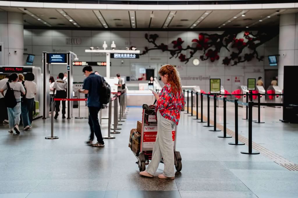 Eco Friendly NYC Car Service Airport: 7 Honest Facts for 2026 5 October 2, 2026 Eco Friendly NYC Car Service Airport: 7 Honest Facts for 2026 JetBlack Car Service Emily Davis October 2, 2026