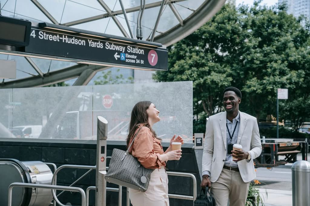 laguardia airport to jfk free shuttle schedule