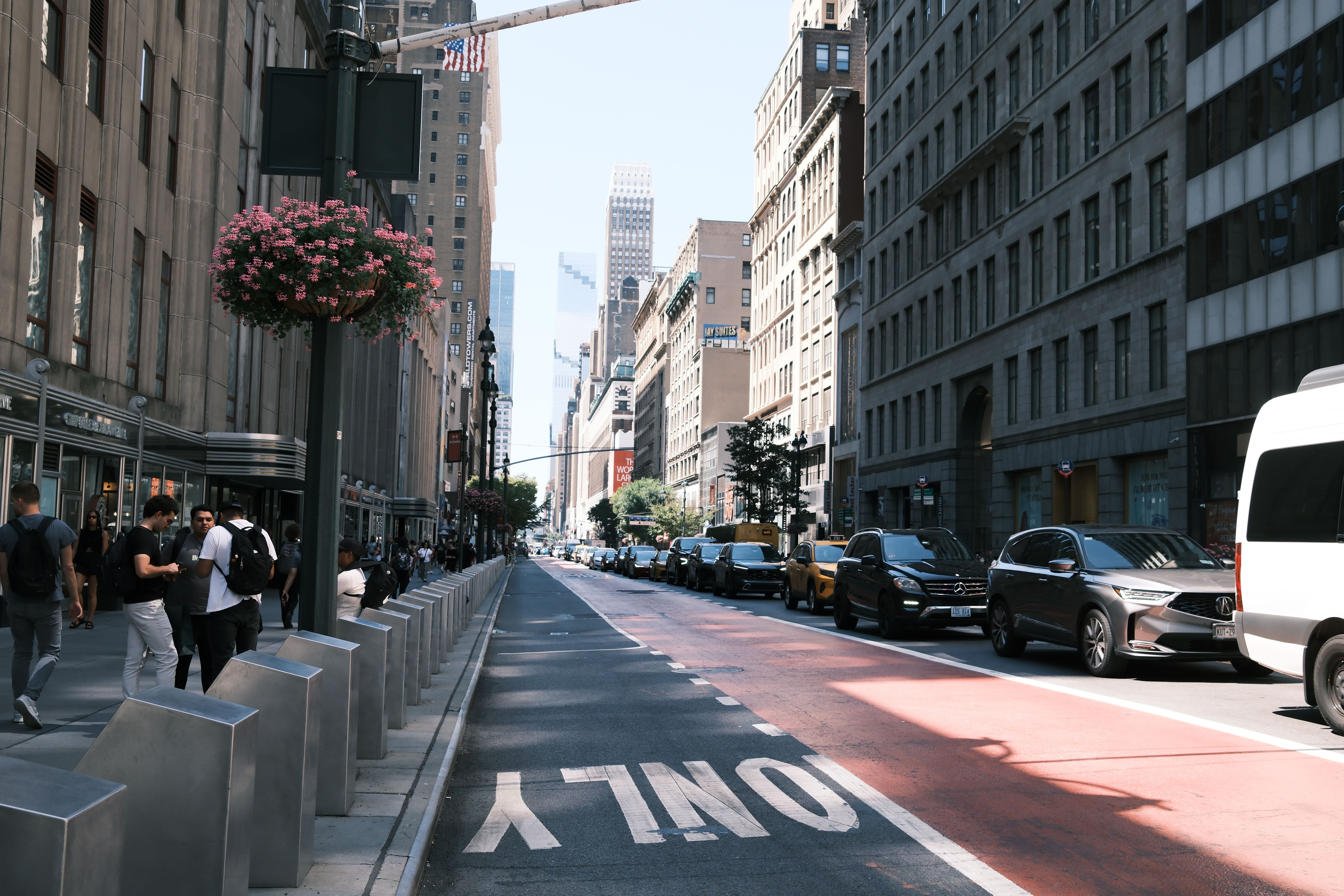 manhattan to lga airport